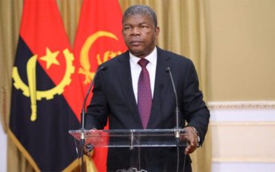 PRESIDENTE DA REPÚBLICA ANUNCIA REVISÃO DA CONSTITUIÇÃO ANGOLANA DE 2010