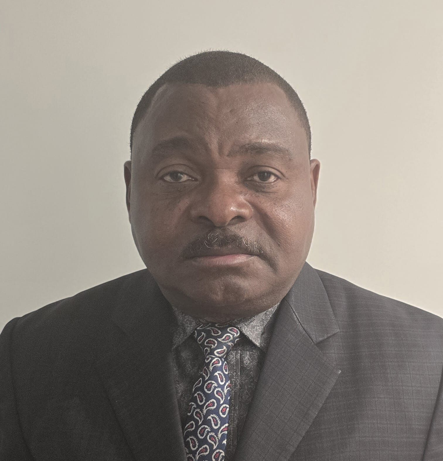 Sr. Evaristo Cardoso